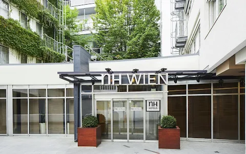 Hotel NH Wien City image