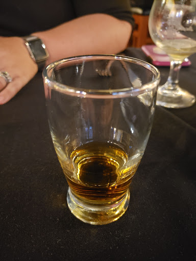 Restaurant «South Street», reviews and photos, 1410 Pine Ridge Rd, Naples, FL 34108, USA