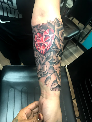 Tattoo Shop «Timebomb», reviews and photos, 1441 SW Military Dr, San Antonio, TX 78221, USA