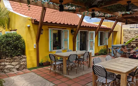 Aruba Experience Cafe - Patisserie image