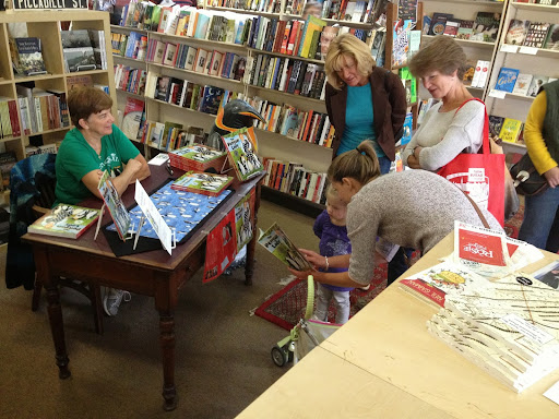 Book Store «Winchester Book Gallery», reviews and photos, 185 N Loudoun St, Winchester, VA 22601, USA