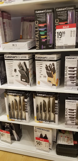 Shopping Mall «Chapel Hill Mall», reviews and photos, 2000 Brittain Rd, Akron, OH 44310, USA