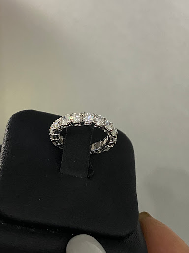 Jeweler «Grillz & Jewelry by DeLux Designs Jewelers», reviews and photos, 930 N Federal Hwy, Hollywood, FL 33020, USA