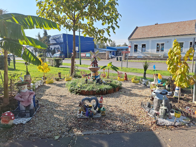 Aquamix - zuhanykabin, szerelvénybolt, csaptelep, kazán, csempe