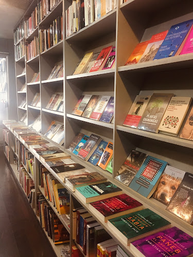 Comentarios y opiniones de Viena Libros Librería