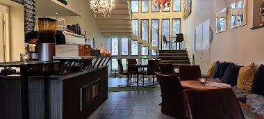 The Lounge