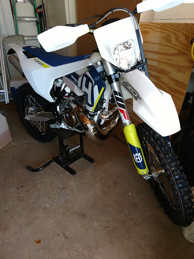 Motorcycle Dealer «AEO POWERSPORTS - HUSQVARNA», reviews and photos, 3512 E Southern Ave, Mesa, AZ 85204, USA