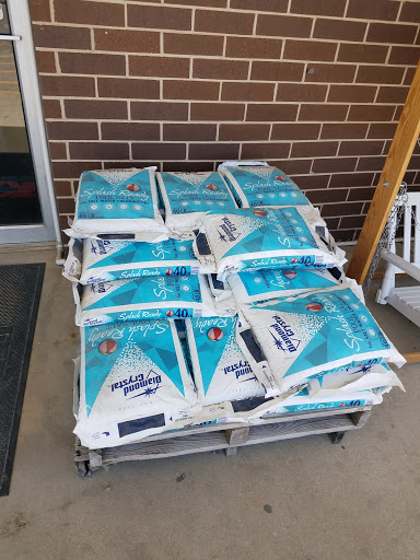 Hardware Store «Charleston Ace Hardware», reviews and photos, 1320 E St, Charleston, IL 61920, USA