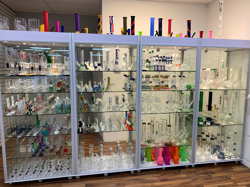 Vaporizer Store «Cigar n Vape Alexandria», reviews and photos, 678 S Pickett St, Alexandria, VA 22304, USA