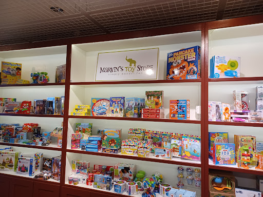 Book Store «Read Between the Lynes», reviews and photos, 111 E Van Buren St, Woodstock, IL 60098, USA