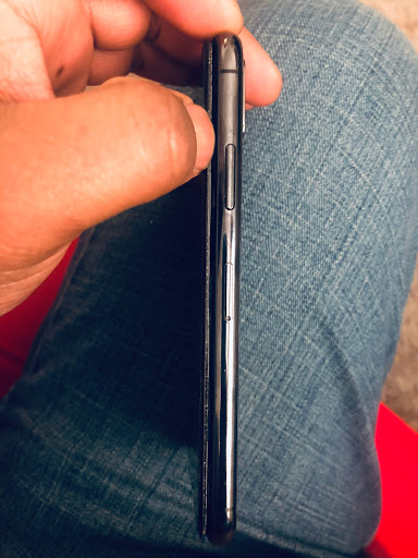 Mobile Phone Repair Shop «CPR Cell Phone Repair Loveland», reviews and photos, 1550 Fall River Dr #170, Loveland, CO 80538, USA