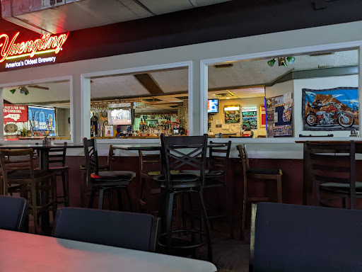 Restaurant «Pineville Tavern», reviews and photos, 314 N Polk St, Pineville, NC 28134, USA