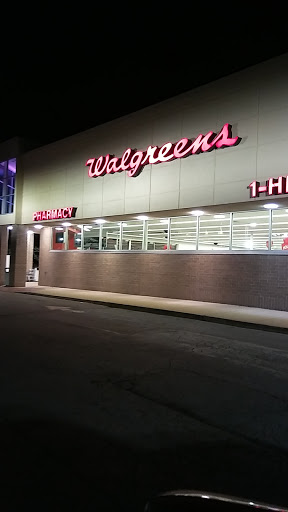 Drug Store «Walgreens», reviews and photos, 9395 Olive Blvd, Olivette, MO 63132, USA