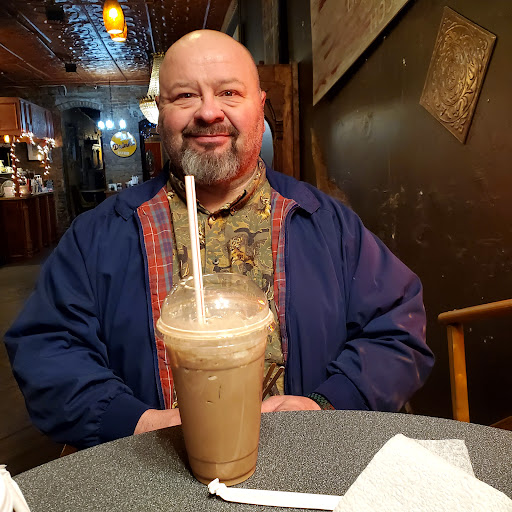 Coffee Shop «The Creme Coffee House», reviews and photos, 109 E 2nd St, Owensboro, KY 42303, USA