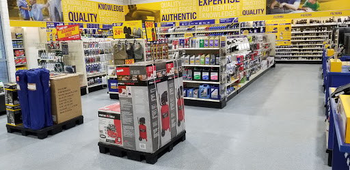 Auto Parts Store «NAPA Auto Parts - Genuine Parts Company», reviews and photos, 8131 North Point Blvd, Winston-Salem, NC 27105, USA