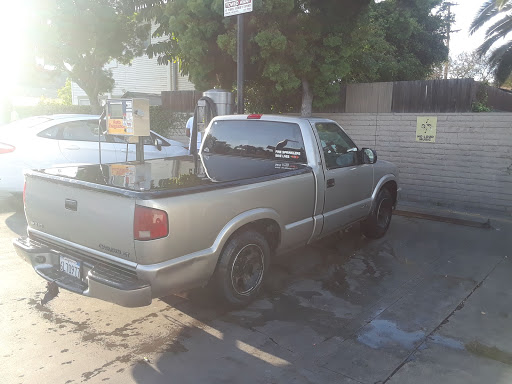 Car Wash «$1.00 Car Wash», reviews and photos, 1577 E 7th St, Long Beach, CA 90813, USA