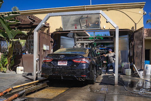 Complete car wash San Diego