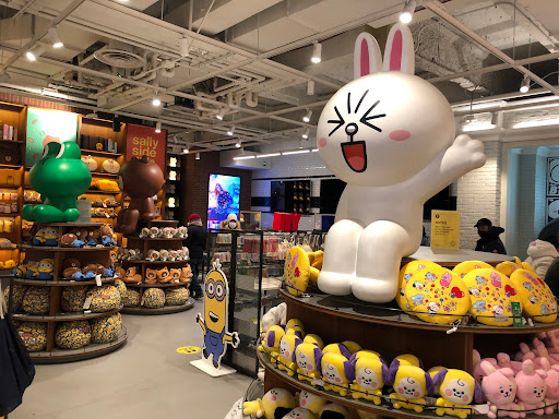 Line Friends New York Times Square Store image 2