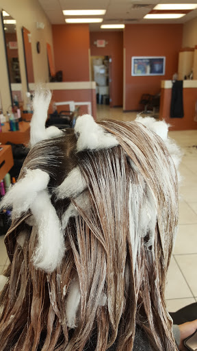 Hair Salon «Hair Cuttery», reviews and photos, 143 Franklin St Unit 2, Westerly, RI 02891, USA