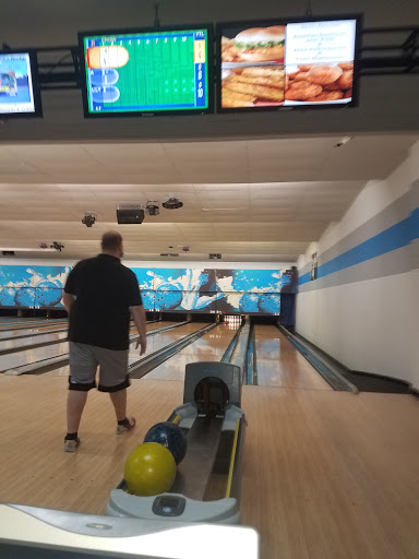 Bowling Alley «Lord Calvert Lanes», reviews and photos, 2275 Solomons Island Rd, Huntingtown, MD 20639, USA