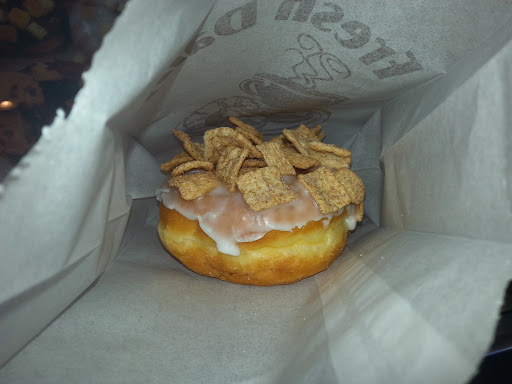 Donut Shop «Tee Donuts», reviews and photos, 325 E Anaheim St # A, Long Beach, CA 90813, USA
