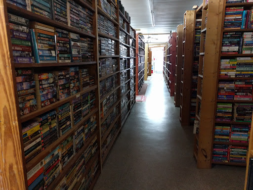 Used Book Store «SSD Books», reviews and photos, 403 E New Haven Ave # A, Melbourne, FL 32901, USA