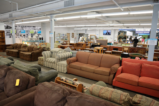 Home Improvement Store «Twin Cities Habitat for Humanity ReStore», reviews and photos, 2700 Minnehaha Ave, Minneapolis, MN 55406, USA