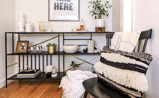 Furniture Store «Express Furniture Inc», reviews and photos, 1140 E Tallmadge Ave, Akron, OH 44310, USA