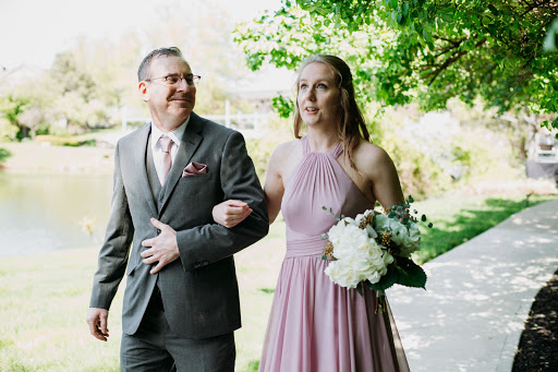 Florist «Bloomtastic Florist», reviews and photos, 2136 Arlington Ave, Columbus, OH 43221, USA