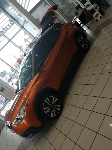 Nissan Dealer «AutoNation Nissan Las Vegas», reviews and photos, 5800 W Sahara Ave, Las Vegas, NV 89146, USA