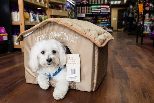 Pet Supply Store «Wespaw Pets», reviews and photos, 44-05 Queens Blvd, Sunnyside, NY 11104, USA
