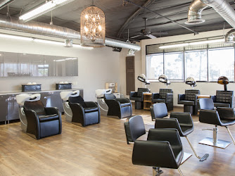 Roots and Mane Hair Studio