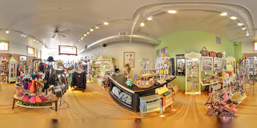 Home Goods Store «5 Green Boxes», reviews and photos, 1570 S Pearl St, Denver, CO 80210, USA