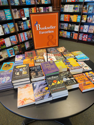 Book Store «Barnes & Noble Booksellers Baton Rouge», reviews and photos, 2590 Citiplace Ct, Baton Rouge, LA 70808, USA