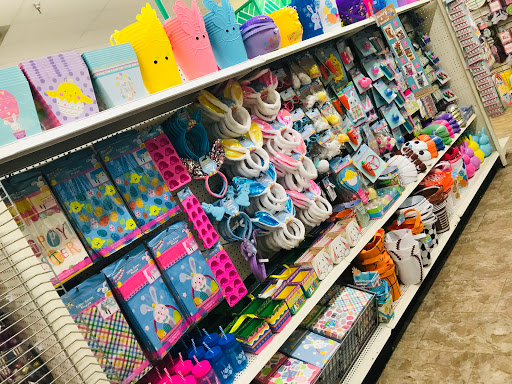 Dollar Store «Dollar Tree», reviews and photos, 5817 N Figueroa St, Highland Park, CA 90042, USA