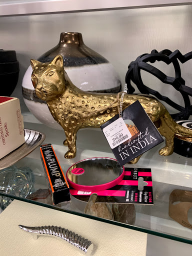 Department Store «Marshalls & HomeGoods», reviews and photos, 4950 Hadley Center Dr, South Plainfield, NJ 07080, USA