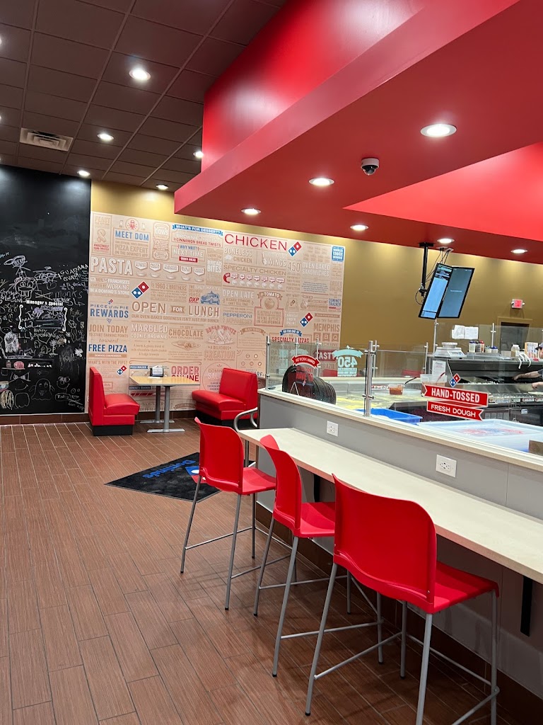 Domino's Pizza 06413