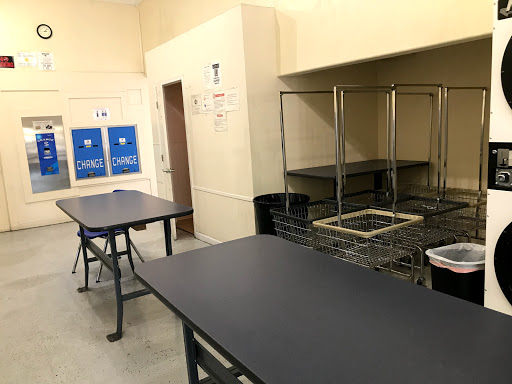 Laundromat «FreshO Laundry», reviews and photos, 549 W El Camino Real, Mountain View, CA 94040, USA