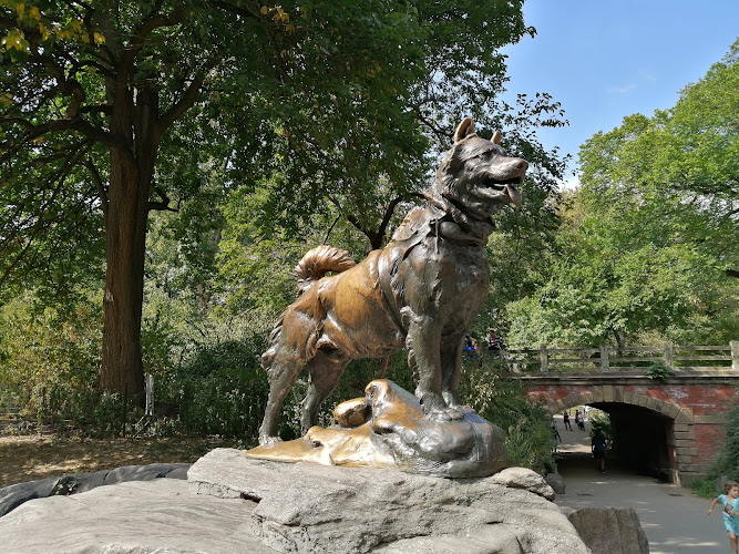 Balto Statue