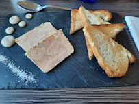 Foie gras du Restaurant Le Beau Rivage à Saint-Jean-les-Deux-Jumeaux - n°10