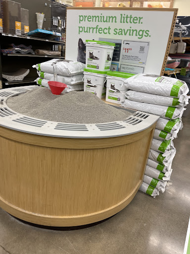 Pet Supply Store «Petco Animal Supplies», reviews and photos, 1210 Marvin Rd NE, Lacey, WA 98516, USA