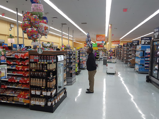 Supermarket «Walmart Neighborhood Market», reviews and photos, 727 W Golf Rd, Des Plaines, IL 60016, USA