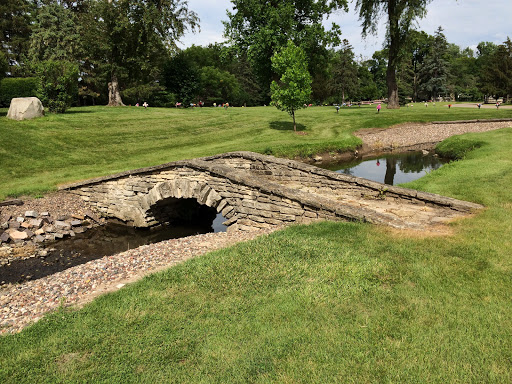 Funeral Home «Cedar Memorial Funeral Home», reviews and photos, 4200 1st Ave NE, Cedar Rapids, IA 52402, USA