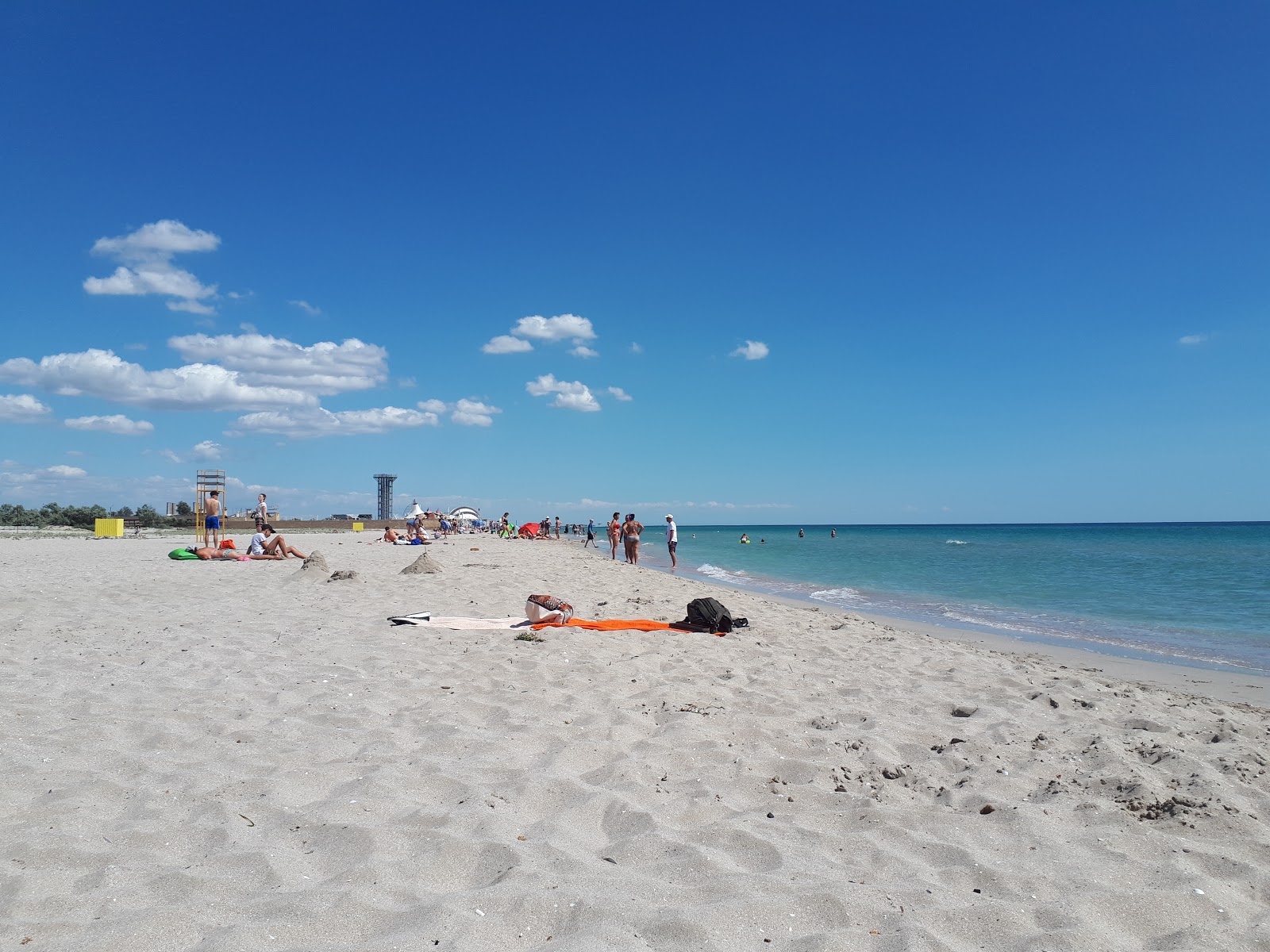 Photo of Popovka Plyazh with bright sand surface