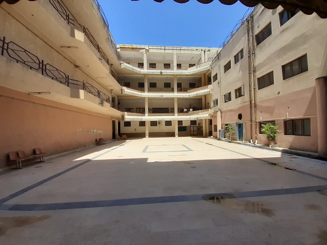 Rawalpindi Medical College Girls Hostel 3