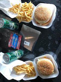 Aliment-réconfort du Restauration rapide FIRST burgers - TOURCOING - n°13