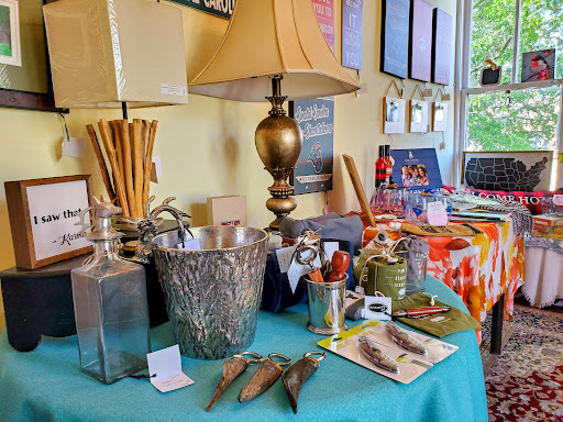 Florist «Encore Florals & Gifts», reviews and photos, 225 Kingston St, Conway, SC 29526, USA