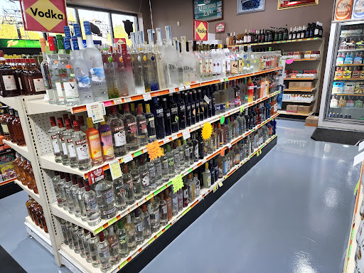 Liquor Store «Liquor & Tobacco Depot», reviews and photos, 570 N Schmale Rd, Carol Stream, IL 60188, USA
