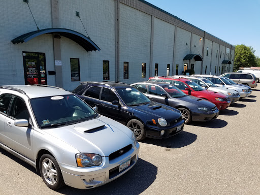 Used Car Dealer «Original Owner Autos», reviews and photos, 9811 Hamilton Rd, Eden Prairie, MN 55344, USA