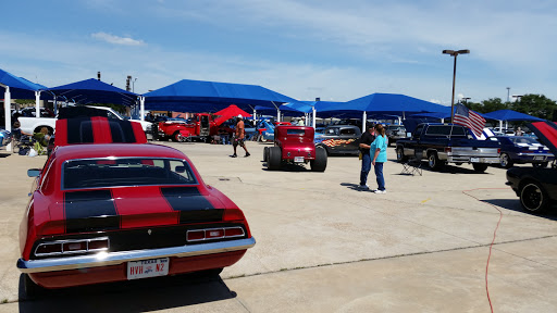 Chevrolet Dealer «Lynn Smith Chevrolet», reviews and photos